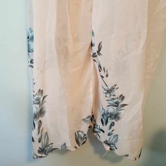 Tie neck pink floral summer dress by fashion Mia - Picture 6 of 6